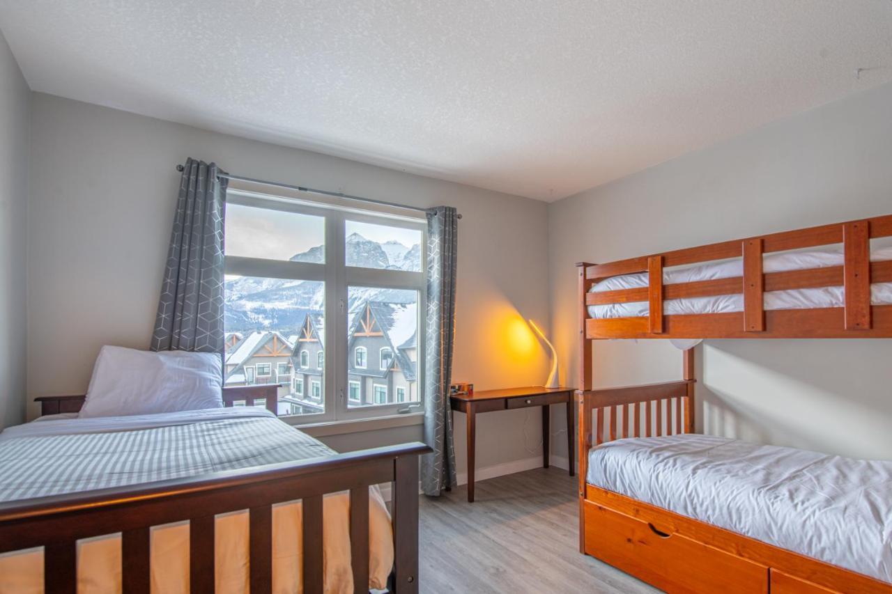 Mountain View 2 Bedroom Condo - Wt Top Floor-401 Canmore Exterior photo
